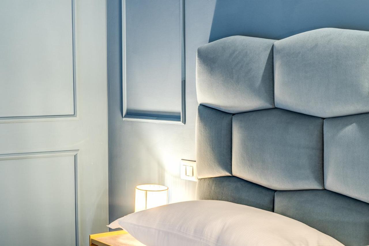 רומא Capranica Private Suites מראה חיצוני תמונה